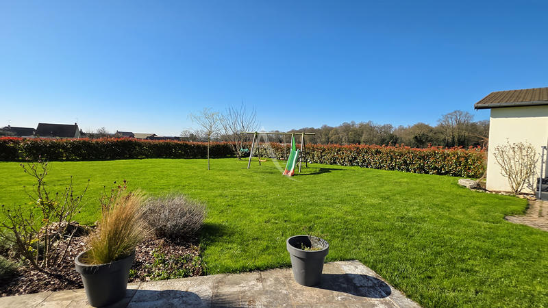 Maison - 95 m² - 5 pièces