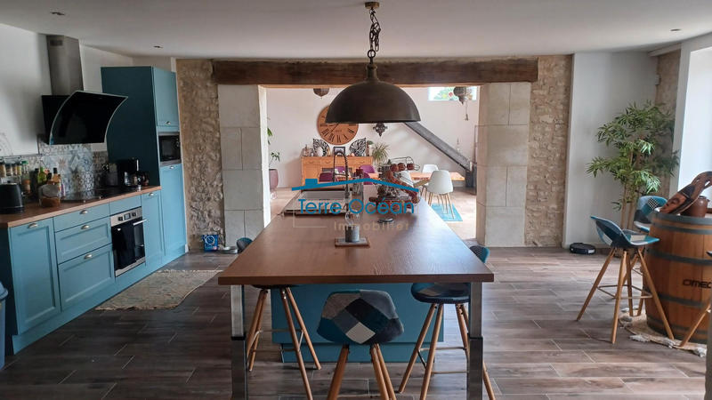 Villa - 500 m² - 10 pièces