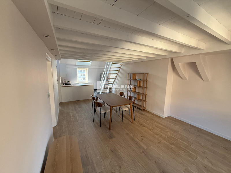 Appartement - 57 m² - 2 pièces