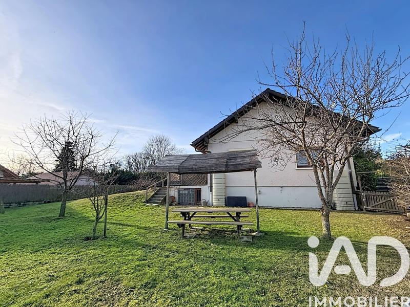 Maison - 140 m² - 6 pièces