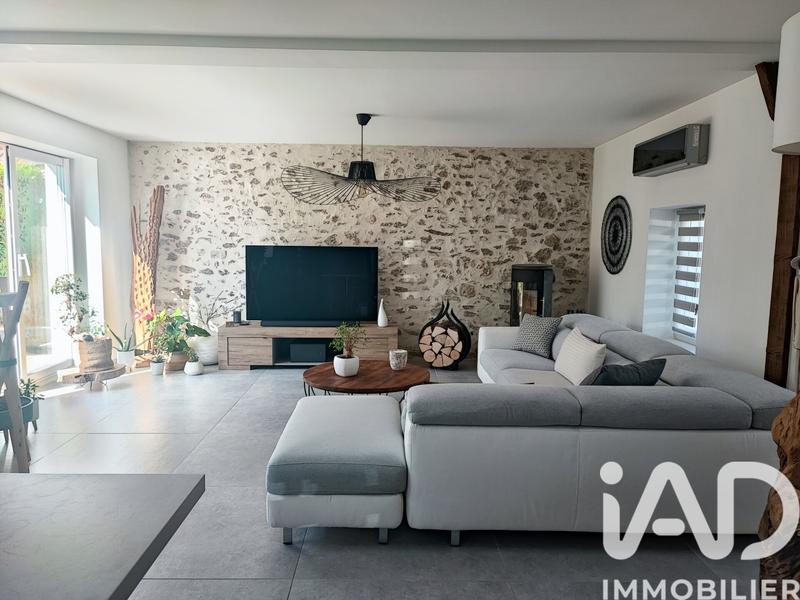 Maison - 140 m² - 5 pièces