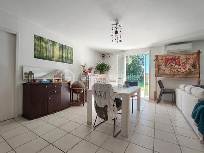 Maison - 98 m² - 4 pièces