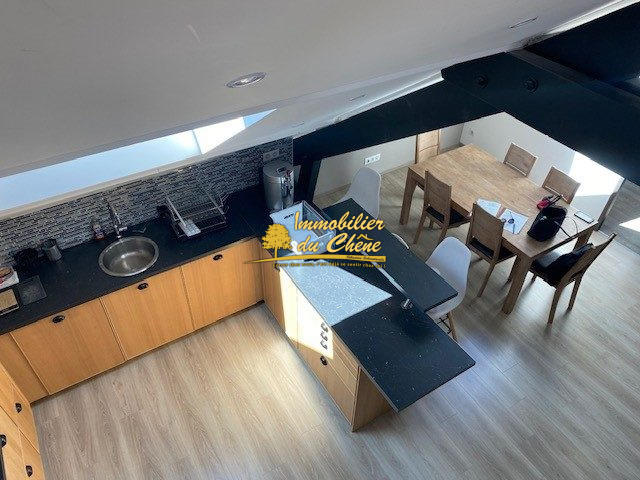 Appartement - 81 m² - 3 pièces