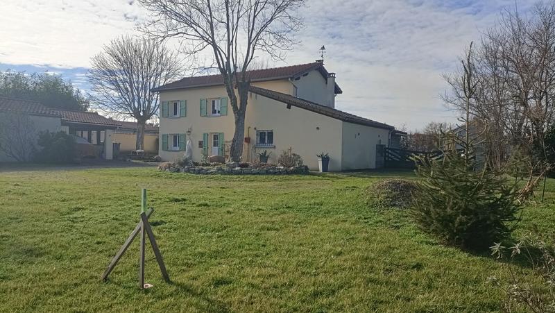 Maison - 99 m² - 4 pièces