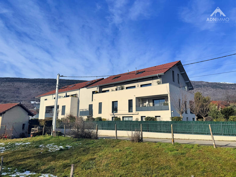 Appartement - 70 m² - 3 pièces