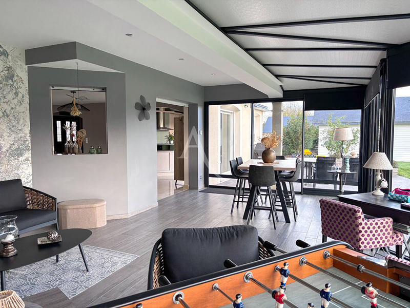 Maison - 185 m² - 5 pièces