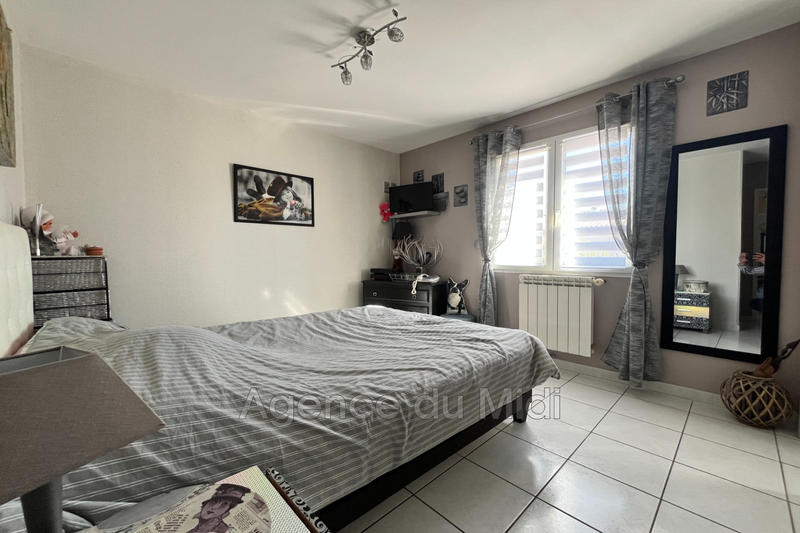 Villa - 90 m² - 4 pièces