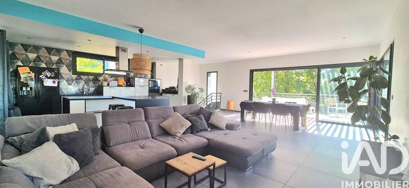 Maison - 150 m² - 5 pièces