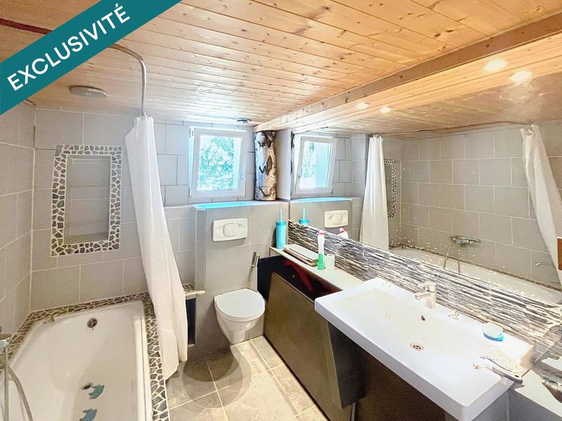 Maison - 172 m² - 7 pièces