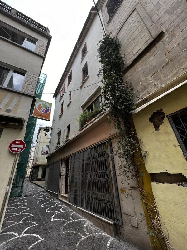 Immeuble - 150 m² - 6 pièces