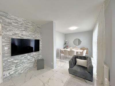 Appartement - 94 m² - 5 pièces