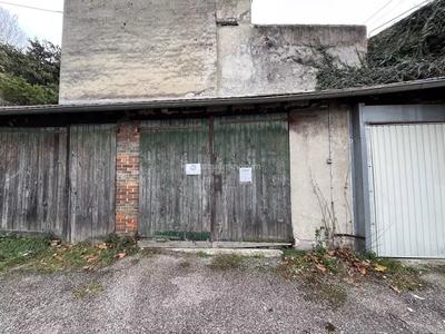 Parking / Garage - 14 m²