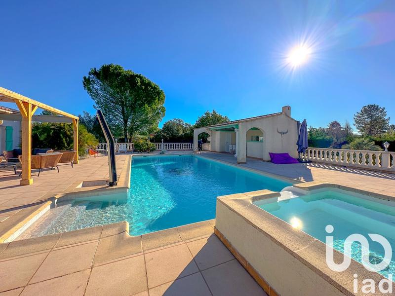 Maison - 258 m² - 10 pièces