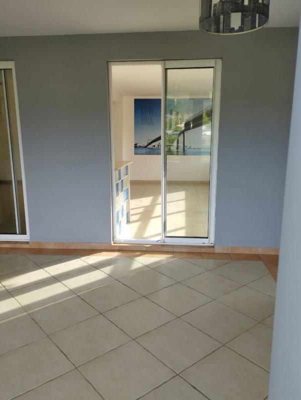 Appartement - 220 m² - 5 pièces