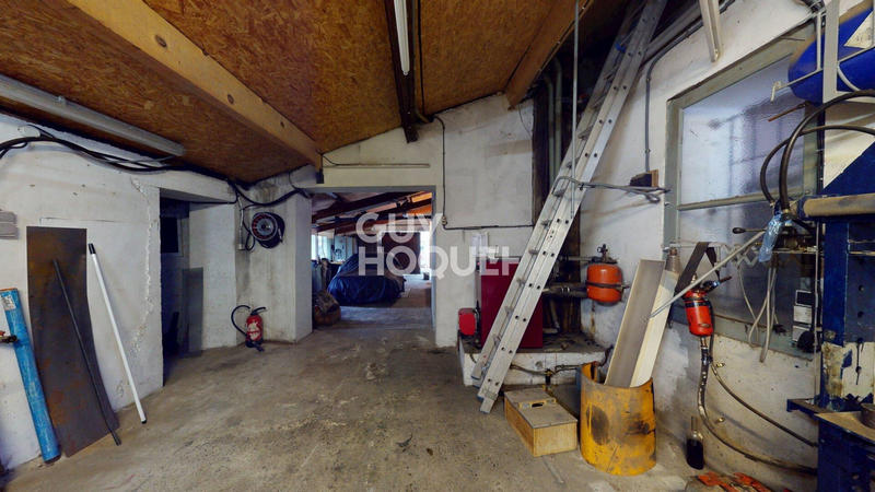 Maison - 165 m² - 8 pièces