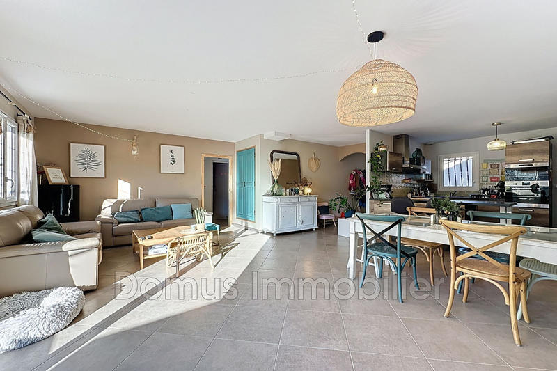 Maison - 91 m² - 4 pièces