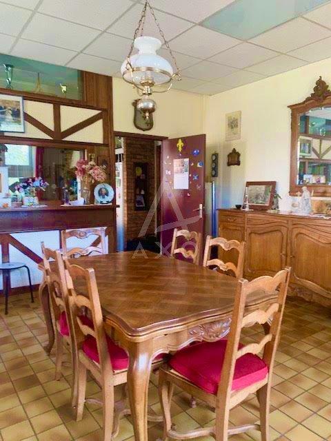 Château - 693 m² - 26 pièces