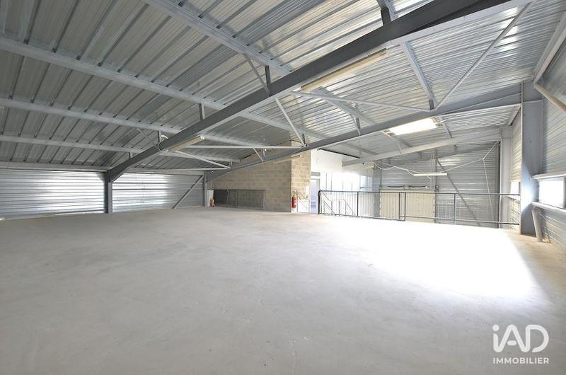 Local commercial - 559 m²