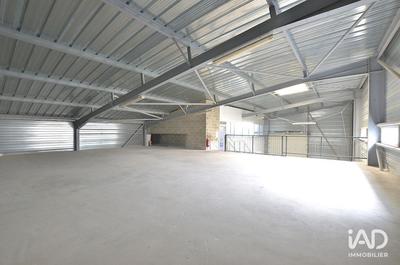 Local commercial - 559 m²