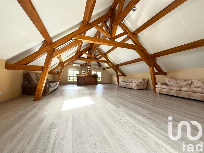 Maison - 274 m² - 7 pièces