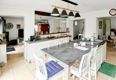 Maison - 126 m² - 6 pièces