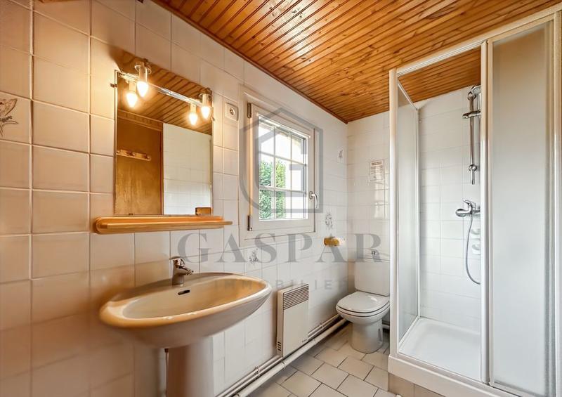 Maison - 453 m² - 17 pièces