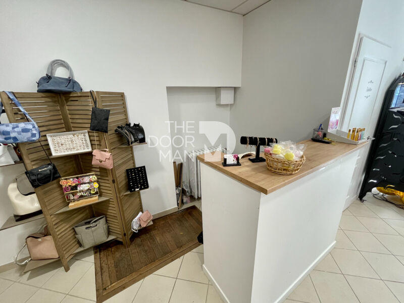 Immeuble - 176 m² - 12 pièces