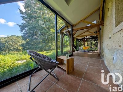 Maison - 99 m² - 4 pièces