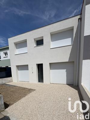 Maison - 110 m² - 6 pièces