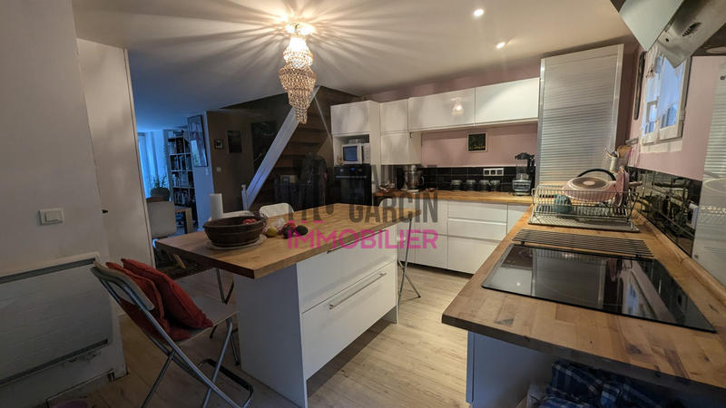 Maison - 95 m² - 4 pièces