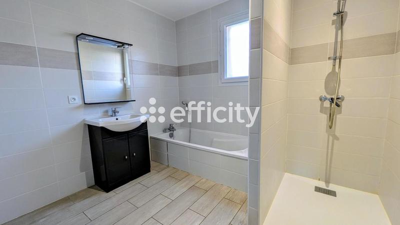 Maison - 89 m² - 4 pièces