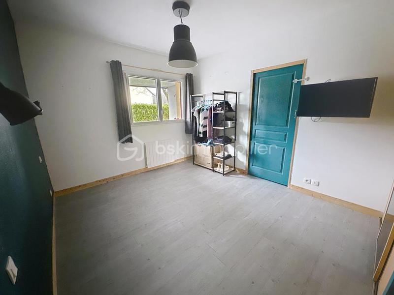 Maison - 230 m² - 10 pièces