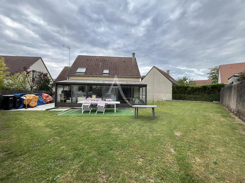 Maison - 135 m² - 5 pièces