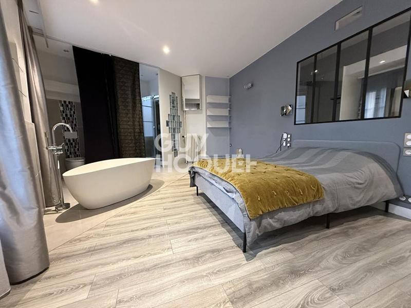 Appartement - 95 m² - 4 pièces