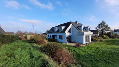 Maison - 190 m² - 5 pièces