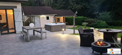 Maison - 155 m² - 7 pièces