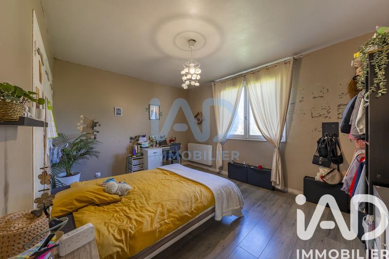 Maison - 145 m² - 6 pièces