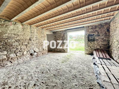 Maison - 180 m² - 4 pièces