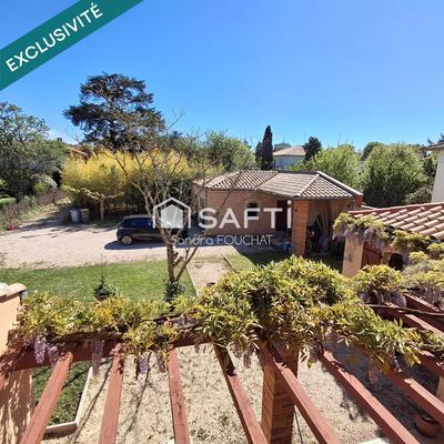 Maison - 252 m² - 7 pièces