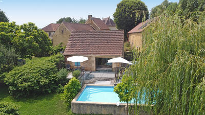 Corps de ferme - 137 m² - 9 pièces