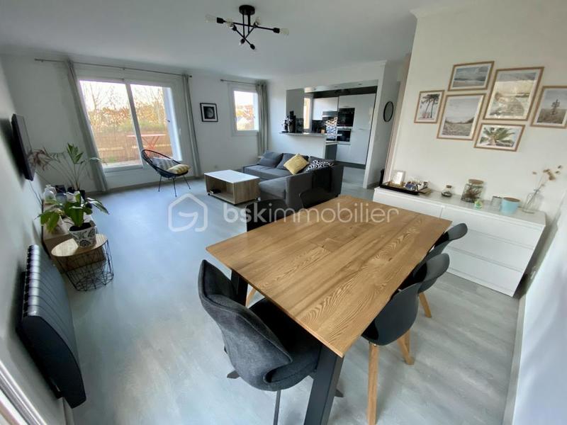 Appartement - 77 m² - 4 pièces