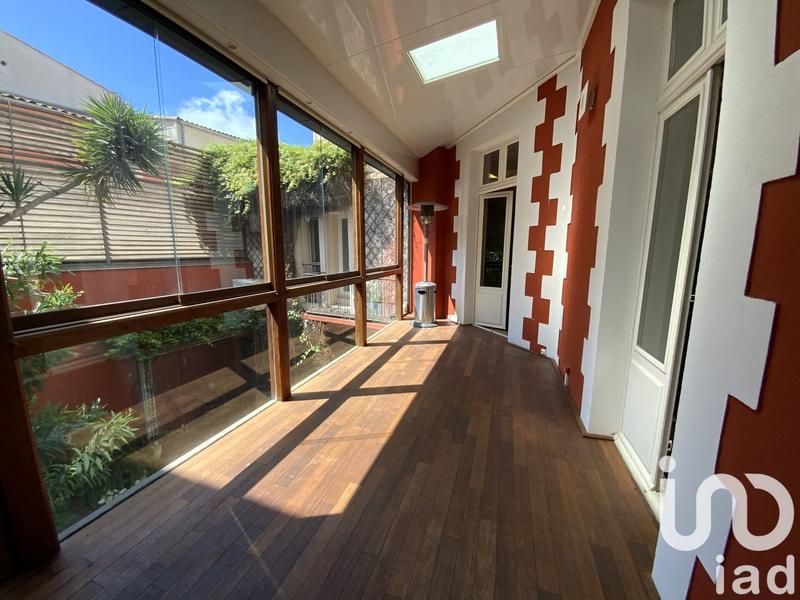 Appartement - 220 m² - 6 pièces