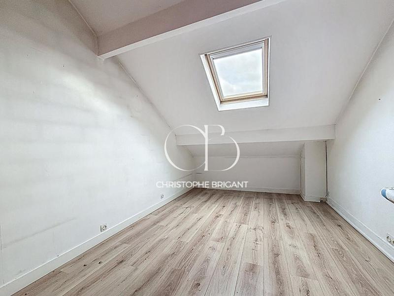 Maison - 199 m² - 6 pièces