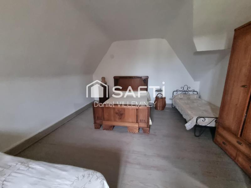 Maison - 203 m² - 9 pièces