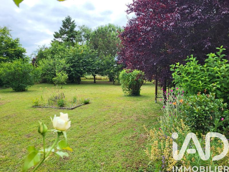 Maison - 195 m² - 7 pièces