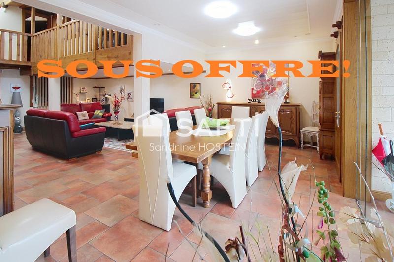 Maison - 206 m² - 8 pièces