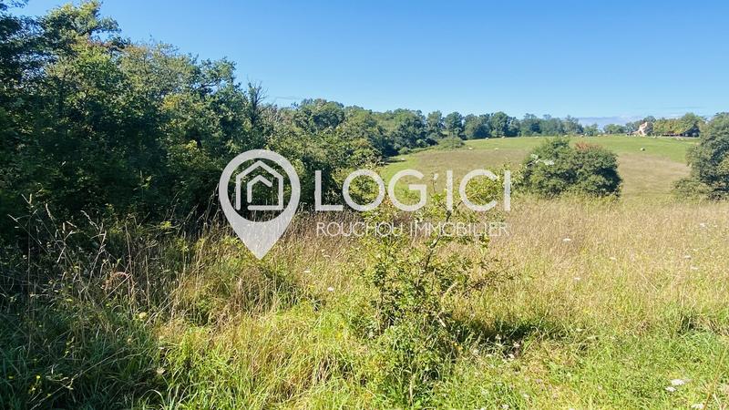 Terrain constructible - 1 881 m²