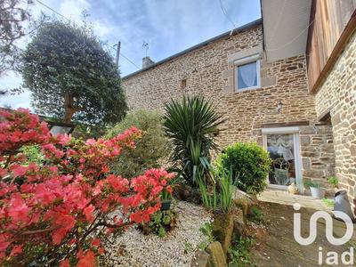 Maison - 280 m² - 11 pièces