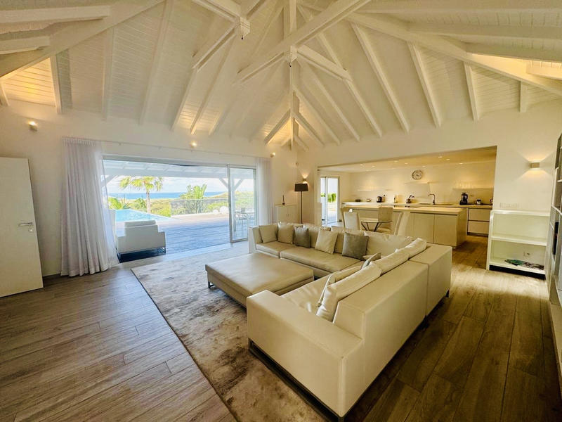 Villa - 250 m² - 5 pièces