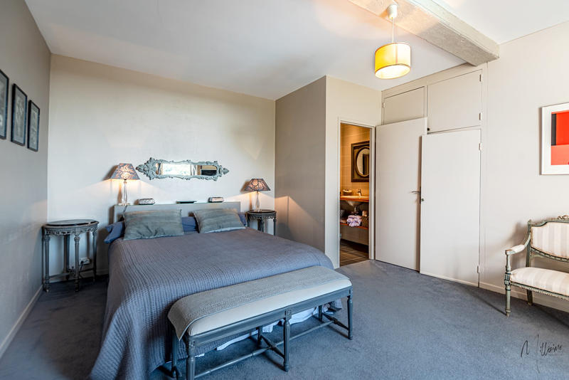 Maison - 296 m² - 7 pièces